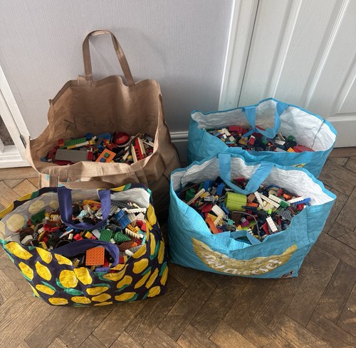 Lego approx 26kg mixed bricks - 26kg,